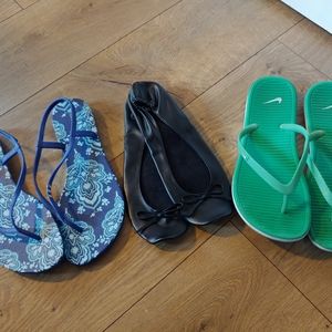 2pr flip flop & to go comforts